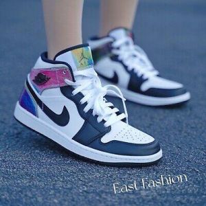 Nike Air Jordan 1 Mid SE Shoes 