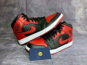 Mystore10 Air Jordan 1 Mid "Banned 2020" 554724-074